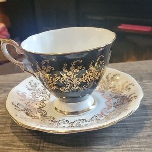 Tea Cup & Saucer,Royal Standard,fine Bone China.Black/ Gold,EUC